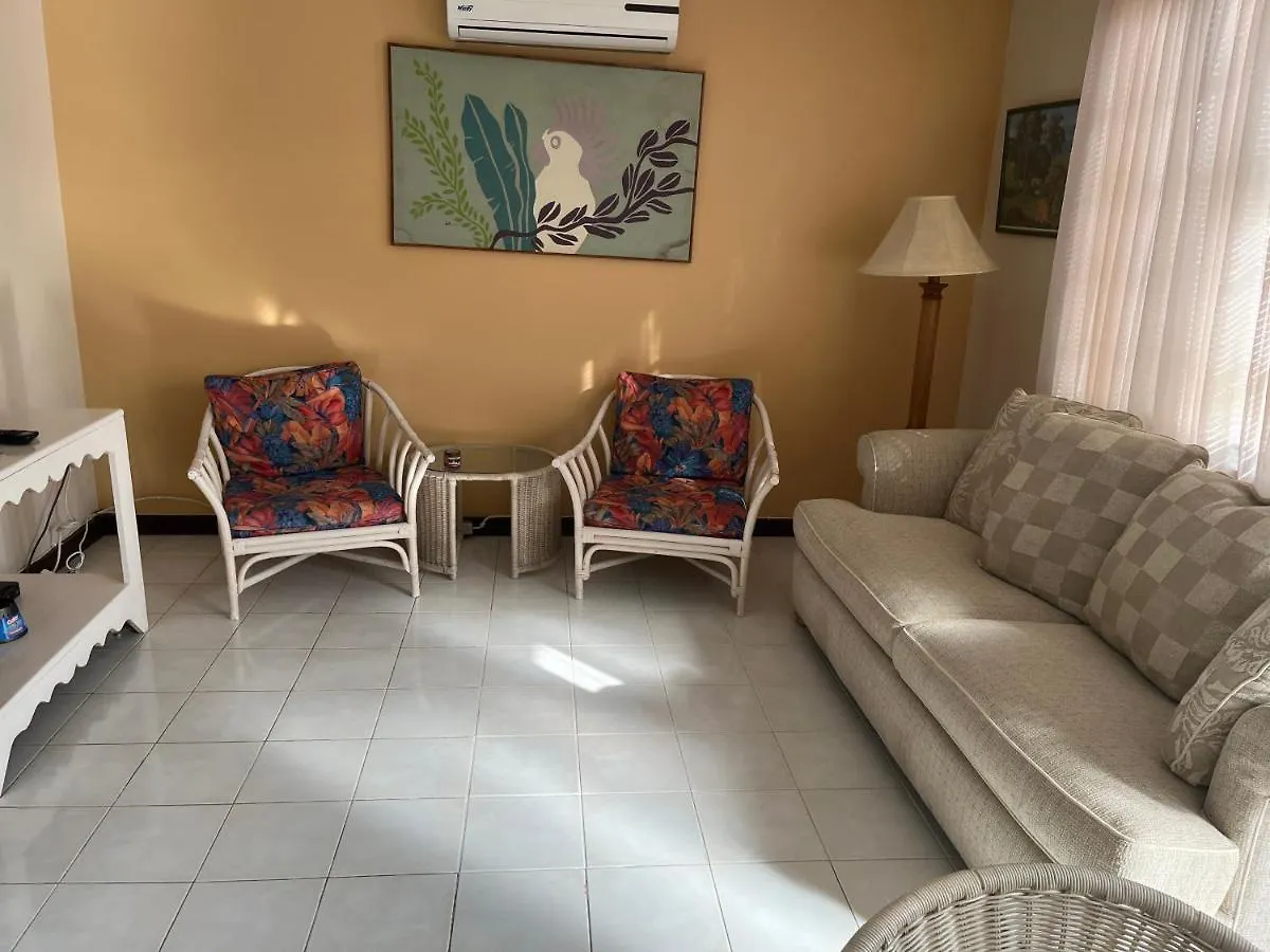 Aparthotel Seacastles By The Beach/Pool Montego Bay Jamaica