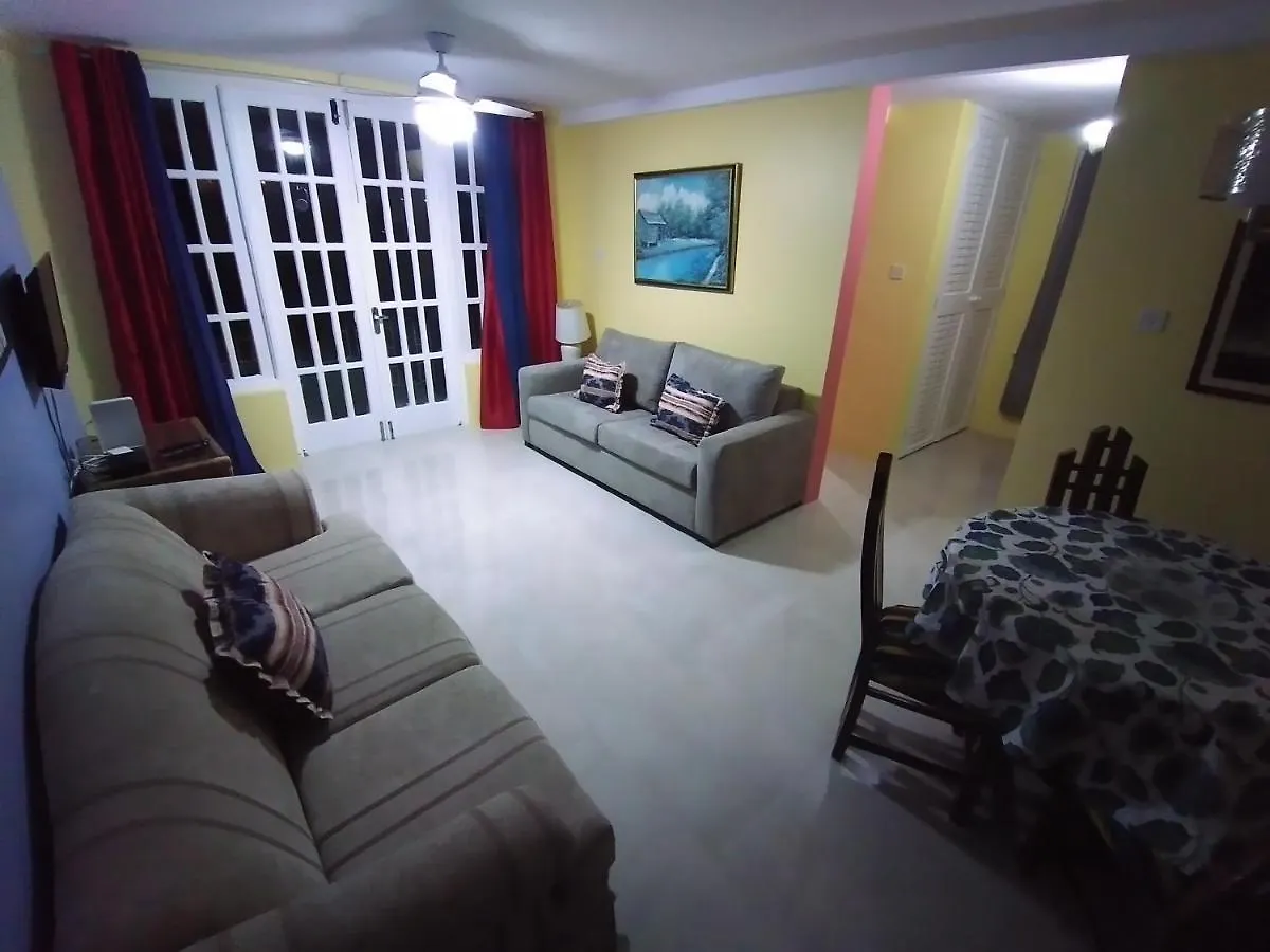 Appart hôtel Seacastles By The Beach/Pool Montego Bay